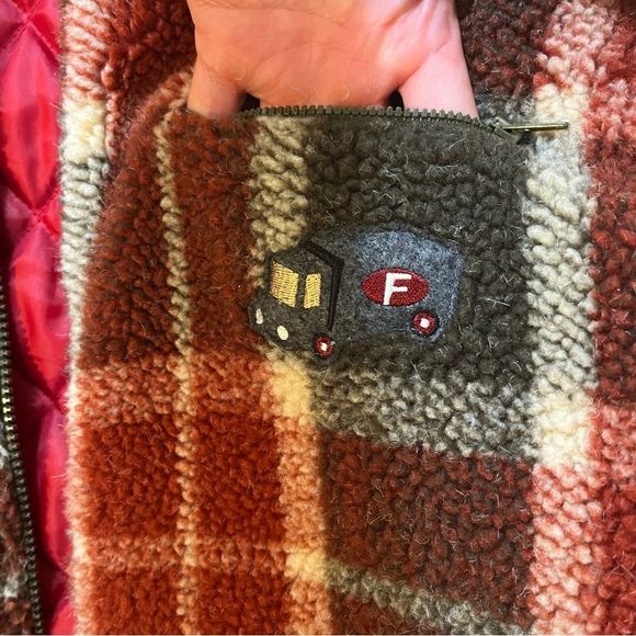 Fall and Winter Jacket - Picture 6 of 14